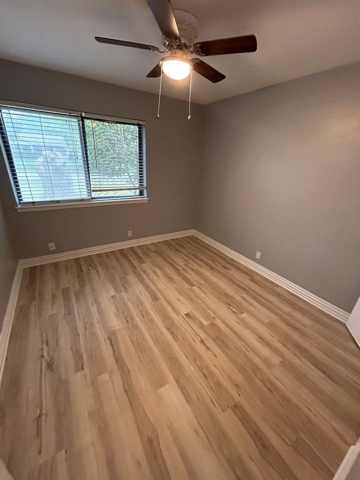 2021 Aloha Dr - Photo 5 of 24