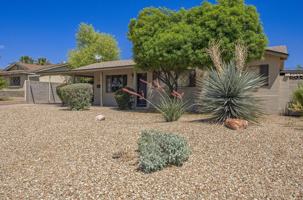 featured image of 36 E Fillmore St