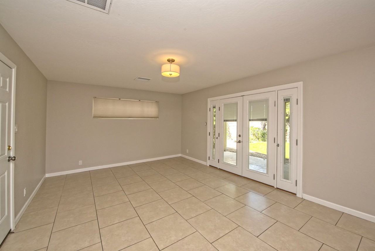 36 E Fillmore St - Photo 5 of 15