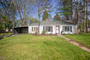 featured image of 934 Mohegan Rd