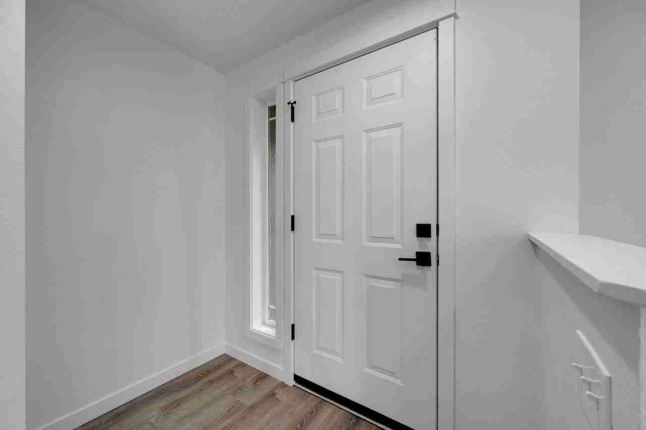 2170 Crescent Ave - Photo 4 of 37
