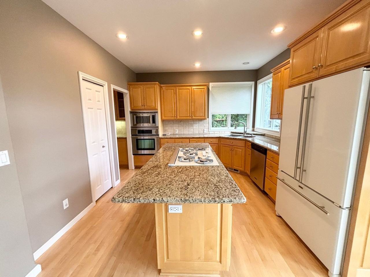 14 Morningview Cir - Photo 3 of 31