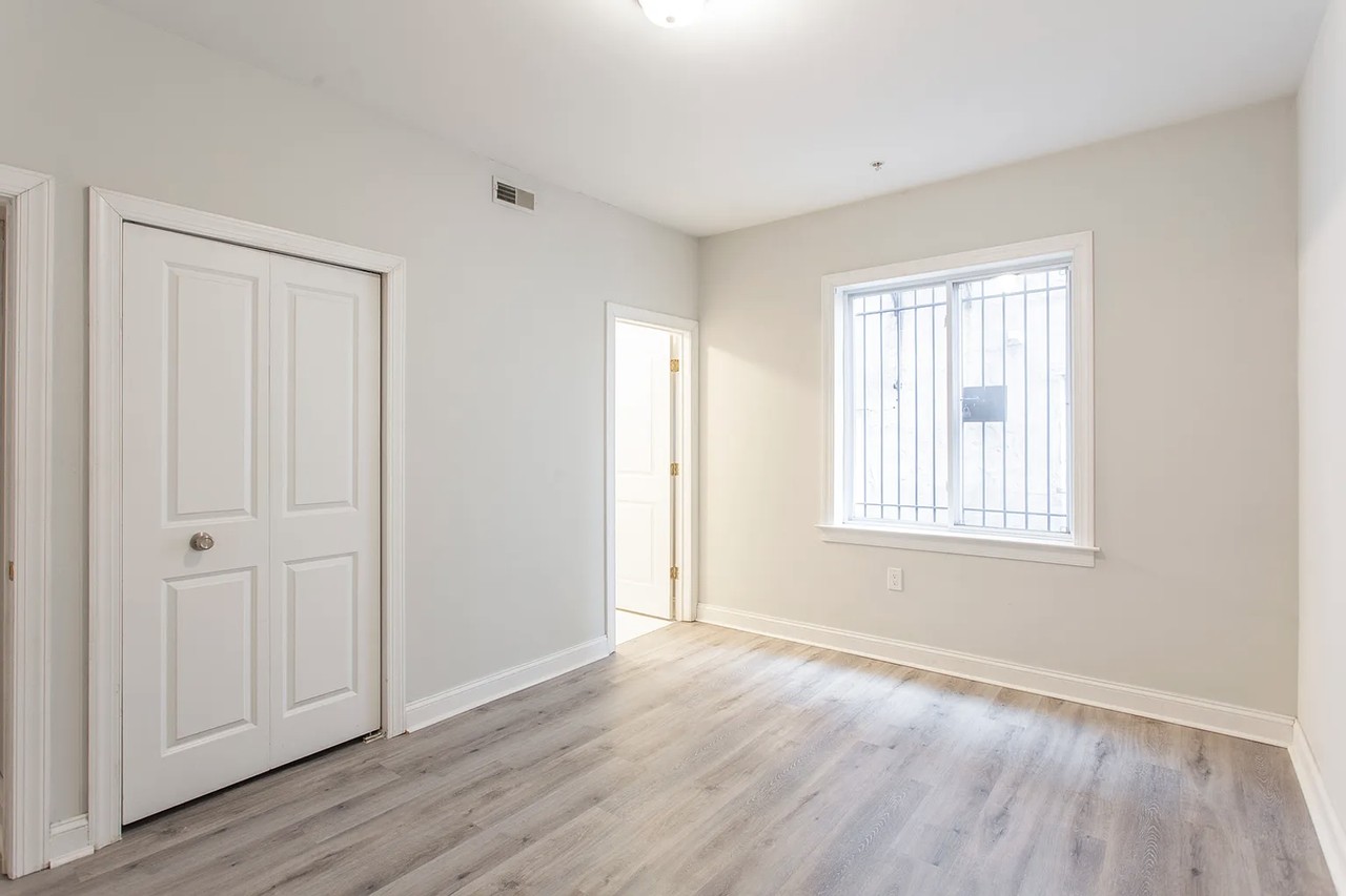 1707 Master Street - Photo 5 of 21