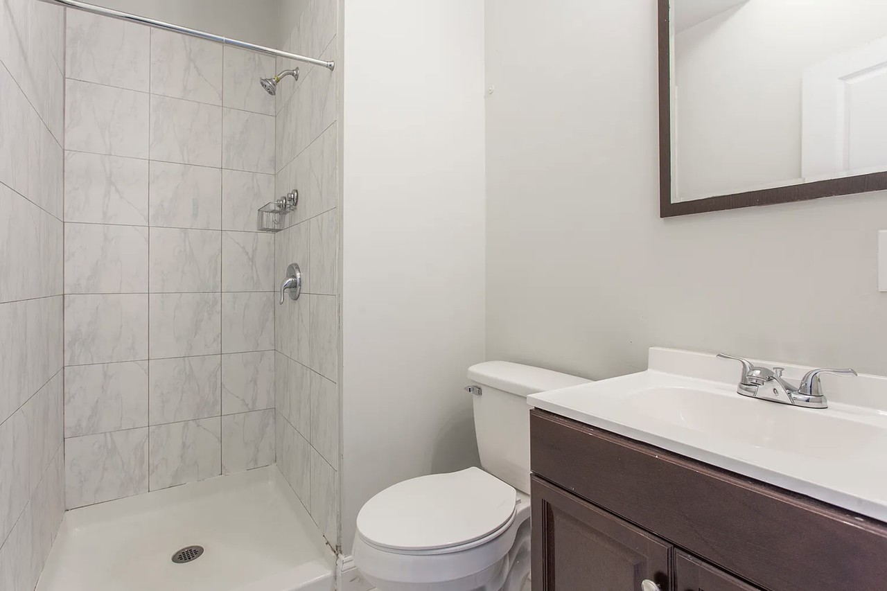 1707 Master Street - Photo 7 of 21