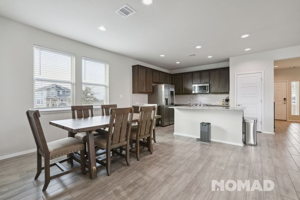 209 Lake Placid Run - Photo 3 of 50