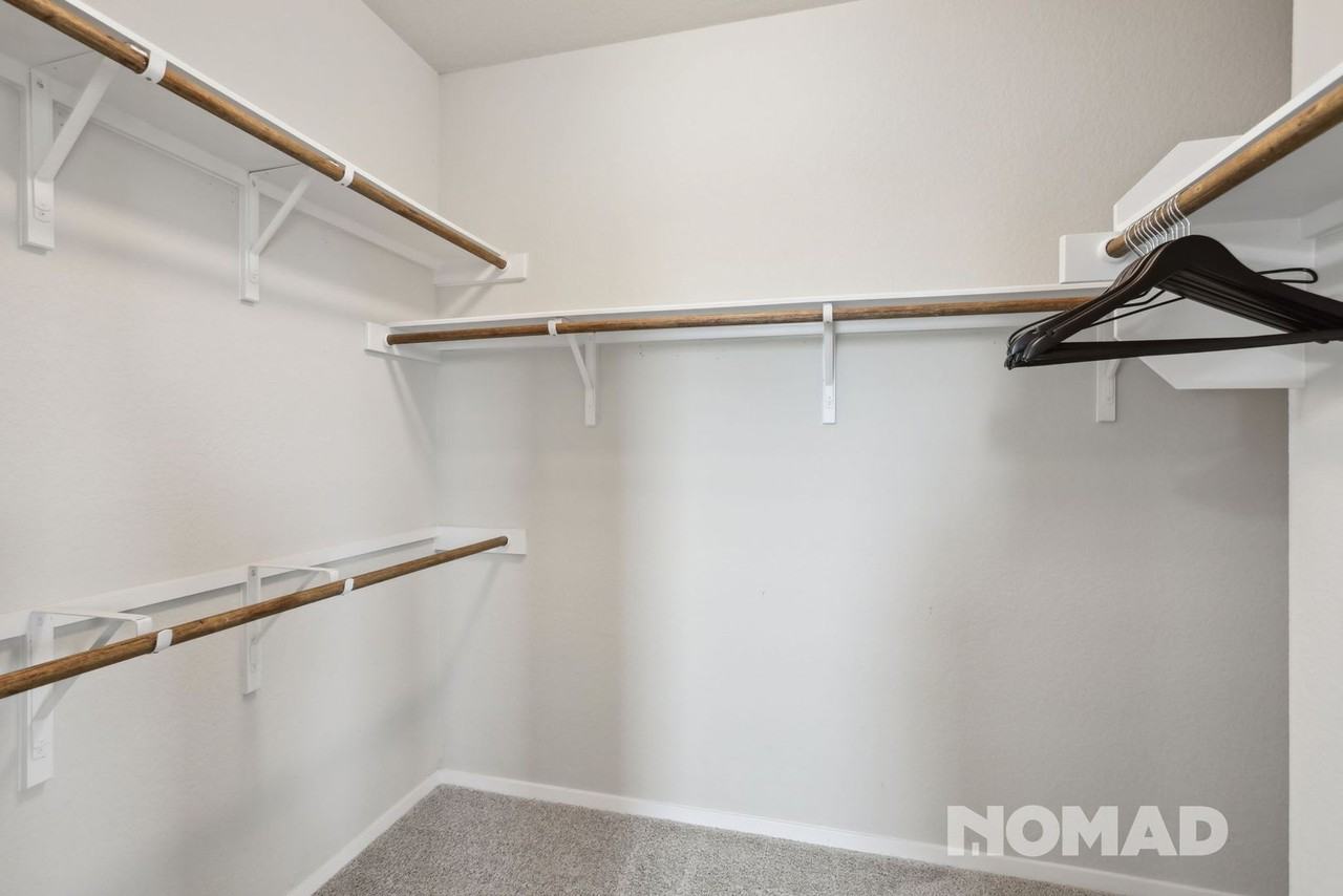 209 Lake Placid Run - Photo 7 of 27