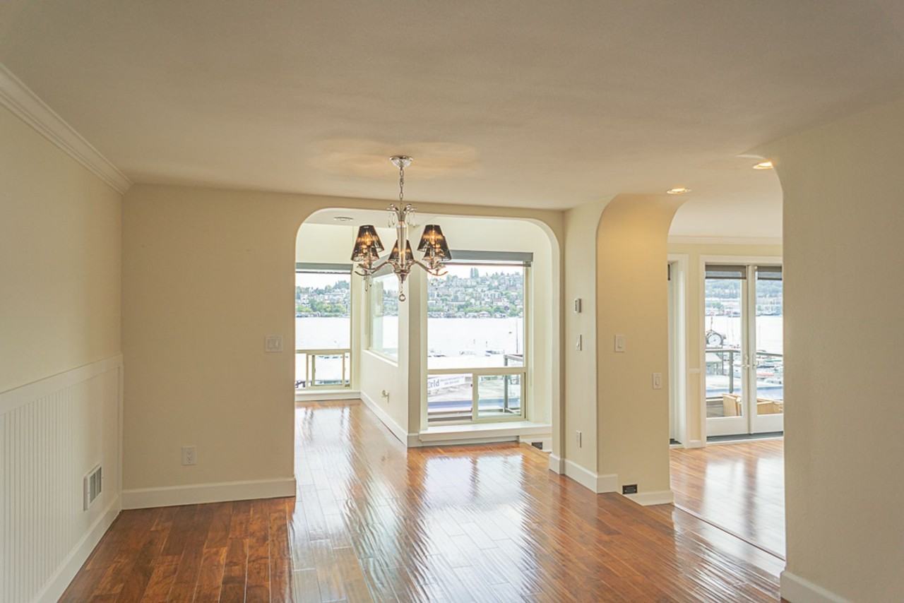 2111 Westlake Ave N #401 - Photo 5 of 17