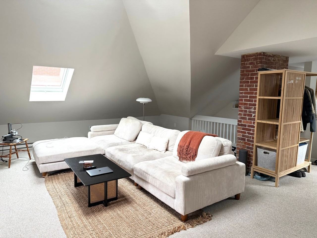 130 Neal St - Photo 3 of 12