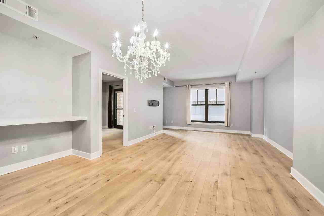 910 M Street Northwest #407 - Photo 7 of 22