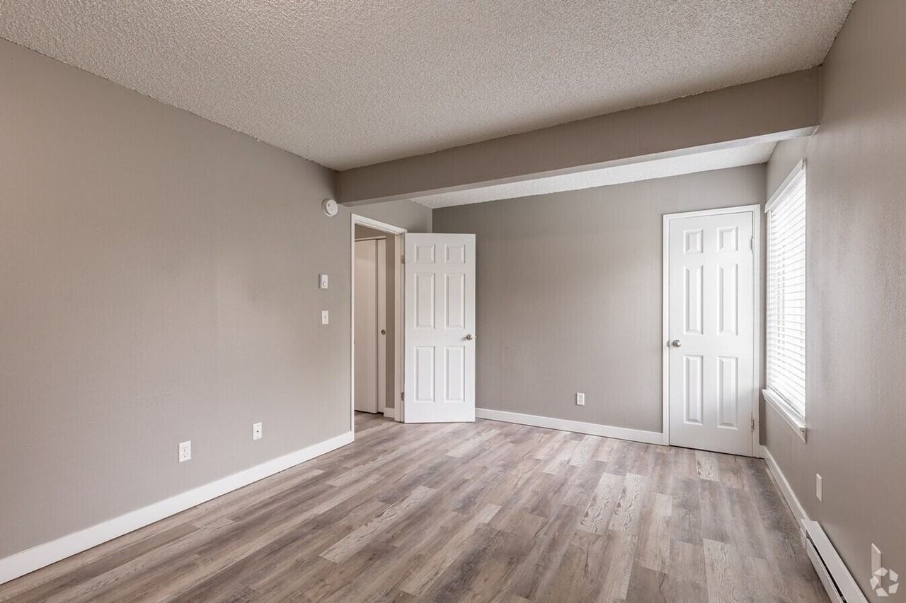 249-Nola Place Apartments - Photo 5 of 27