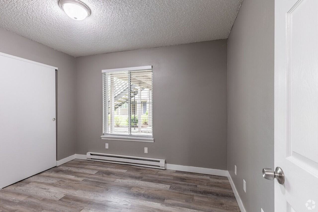 249-Nola Place Apartments - Photo 7 of 27