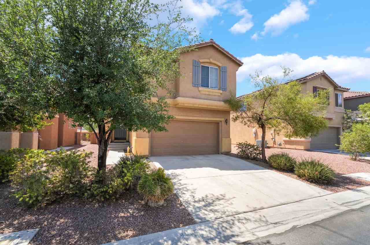 4935 Gingerlyn St - Photo 2 of 24