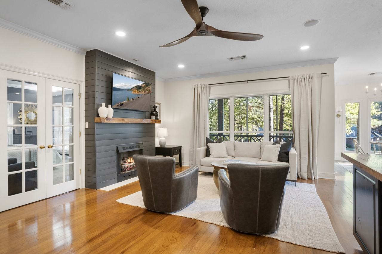 27 Classic Woods Dr #NA - Photo 3 of 34