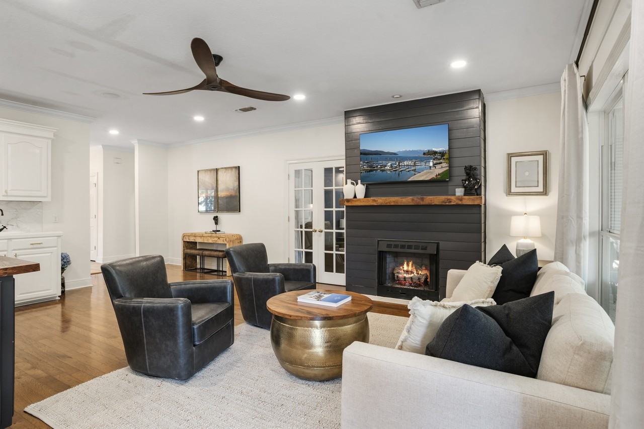 27 Classic Woods Dr #NA - Photo 4 of 34