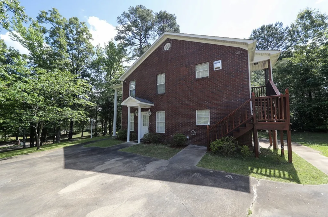 2116 Harris Dr #NA - Photo 3 of 19