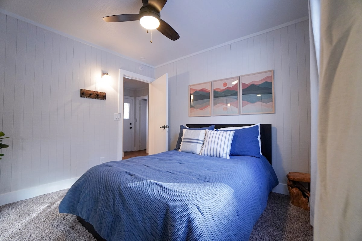 405 Holmes Ln #NA - Photo 2 of 12