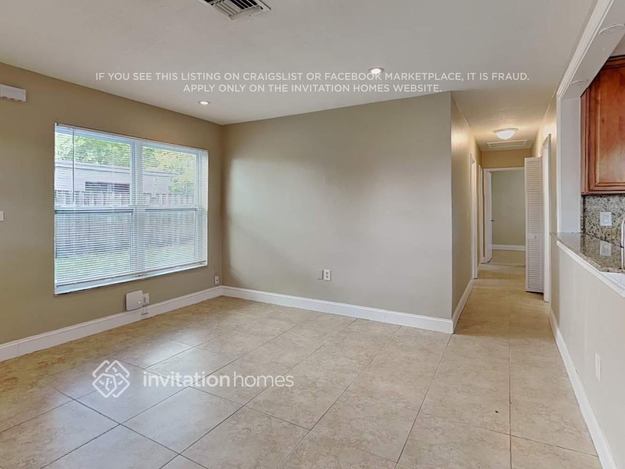 1410 N 70th Ter - Photo 4 of 17