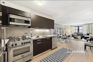 featured image of E 39th St #D