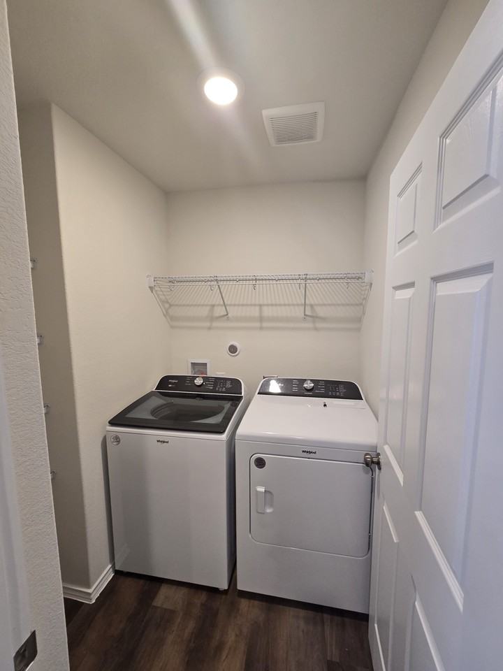 581 Creekside Way #3-2 - Photo 6 of 14