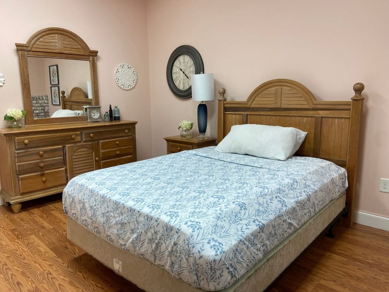 Burlington Mill Apartments - Photo 7 of 24