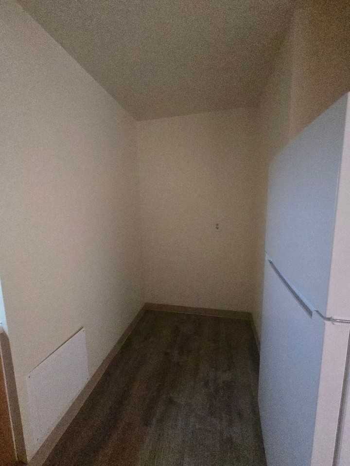Mulford Park Apartments - Photo 5 of 13