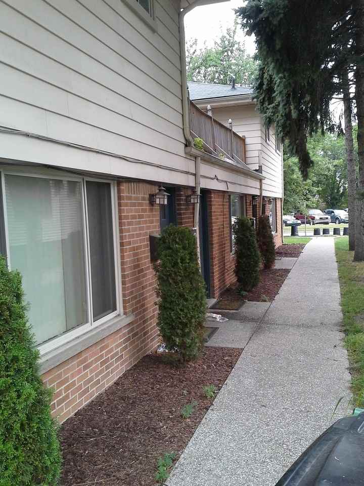 122 N Lafayette LLC - Photo 2 of 31
