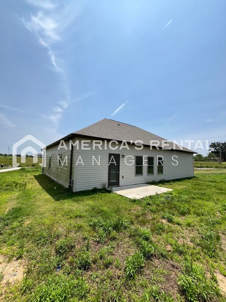 845 Bethel Church Rd - Photo 5 of 27