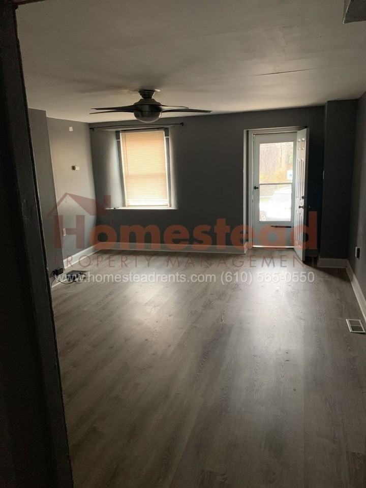 4324 Ridge Rd - Photo 7 of 13