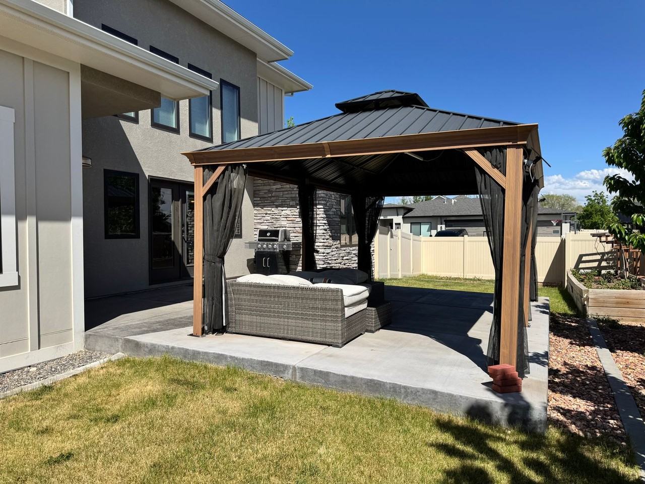 2545 Fryingpan Dr - Photo 2 of 15