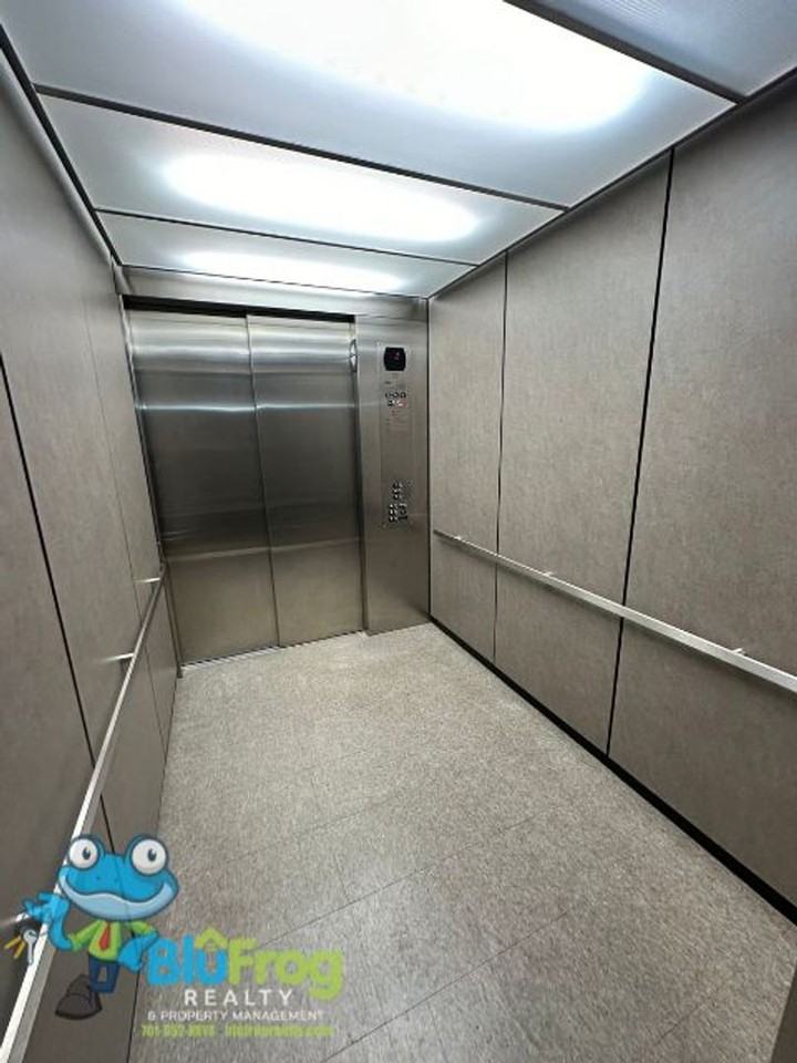 100 1st St E #2 - Photo 3 of 30