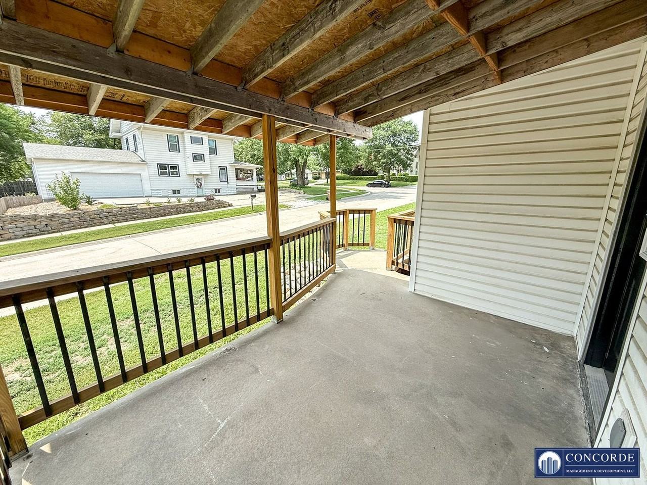 3210 So. 48th St. - Photo 4 of 50