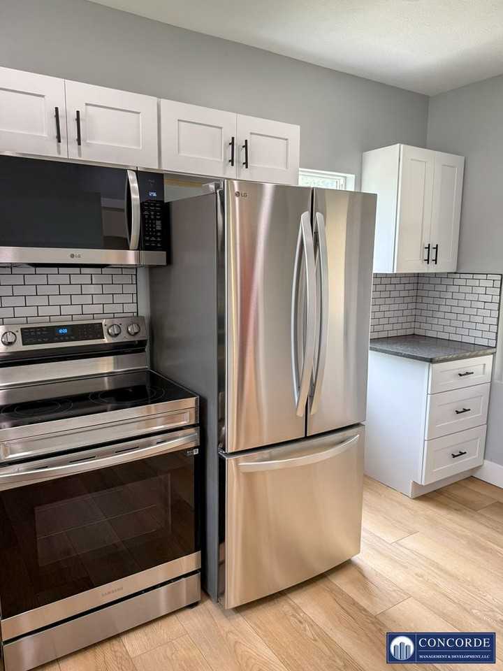 3210 So. 48th St. - Photo 7 of 50