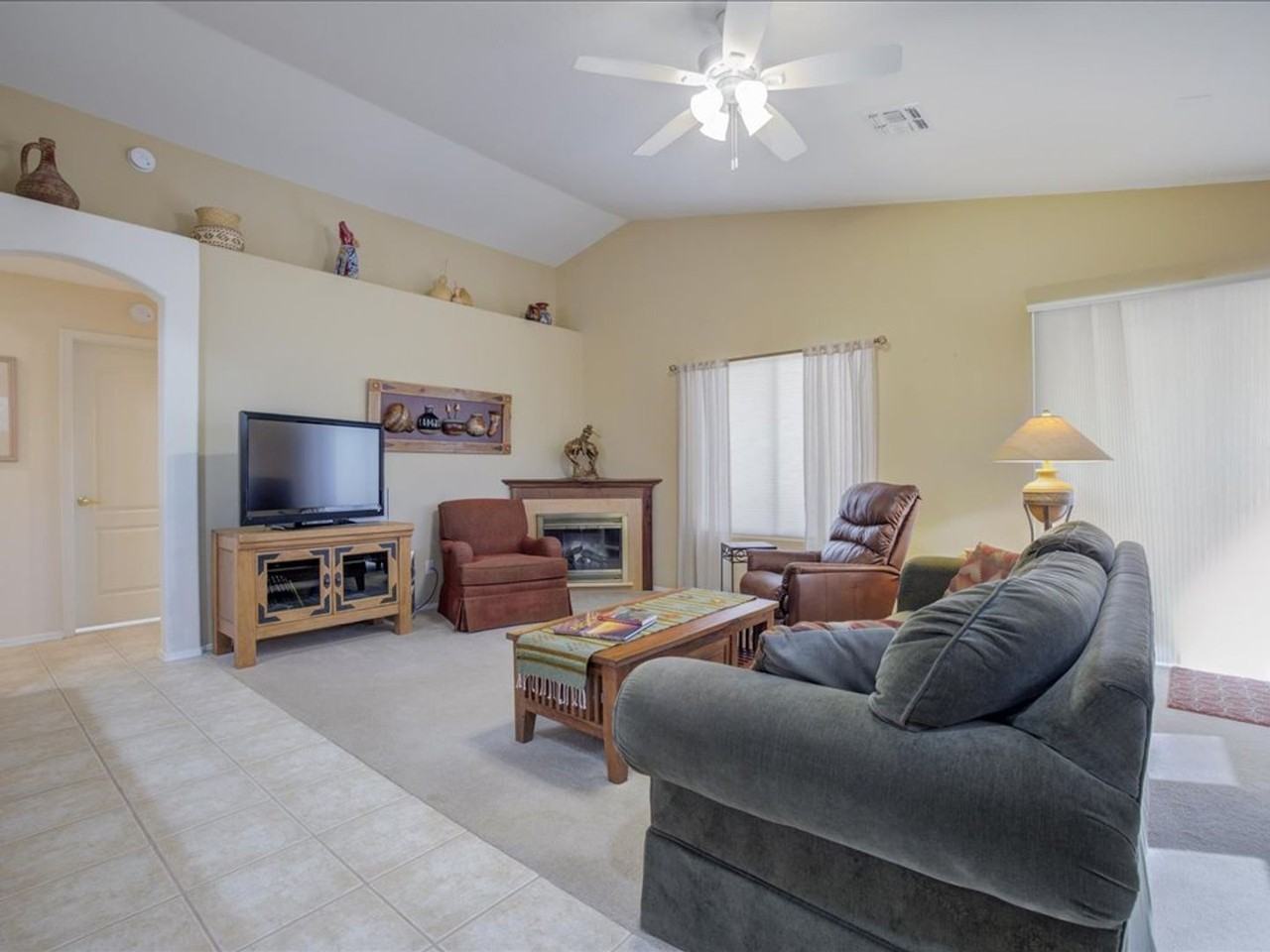 9550 E Creek Vista Pl - Photo 3 of 32