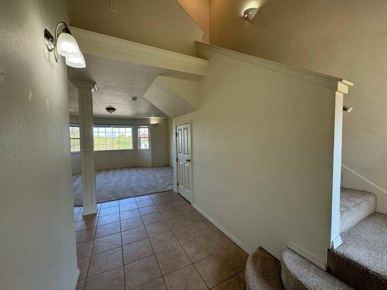 150 Hickory Ridge Dr - Photo 3 of 35