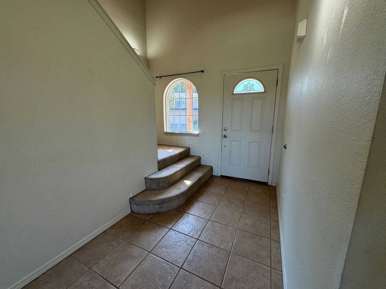 150 Hickory Ridge Dr - Photo 6 of 35