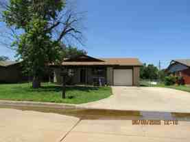 1329 Se Clover Ln - Photo 1 of 1