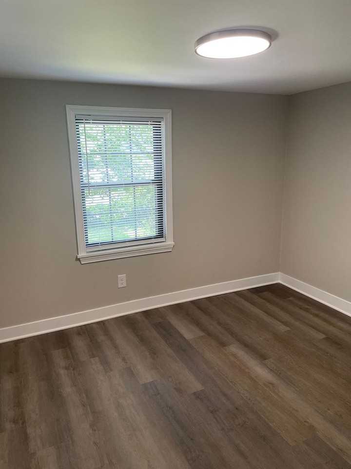 4001 Sheraton St - Photo 5 of 7