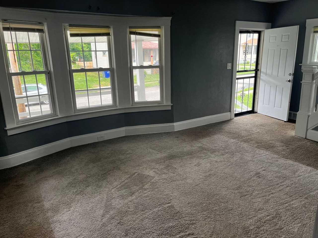 7818 New York Ave - Photo 6 of 6