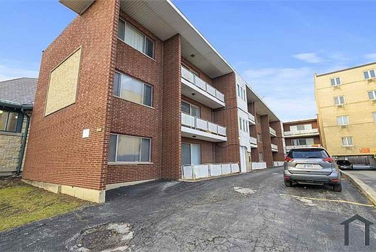 2040 West 111th Street, Chicago, IL 60643 - Apartment for Rent | PadMapper
