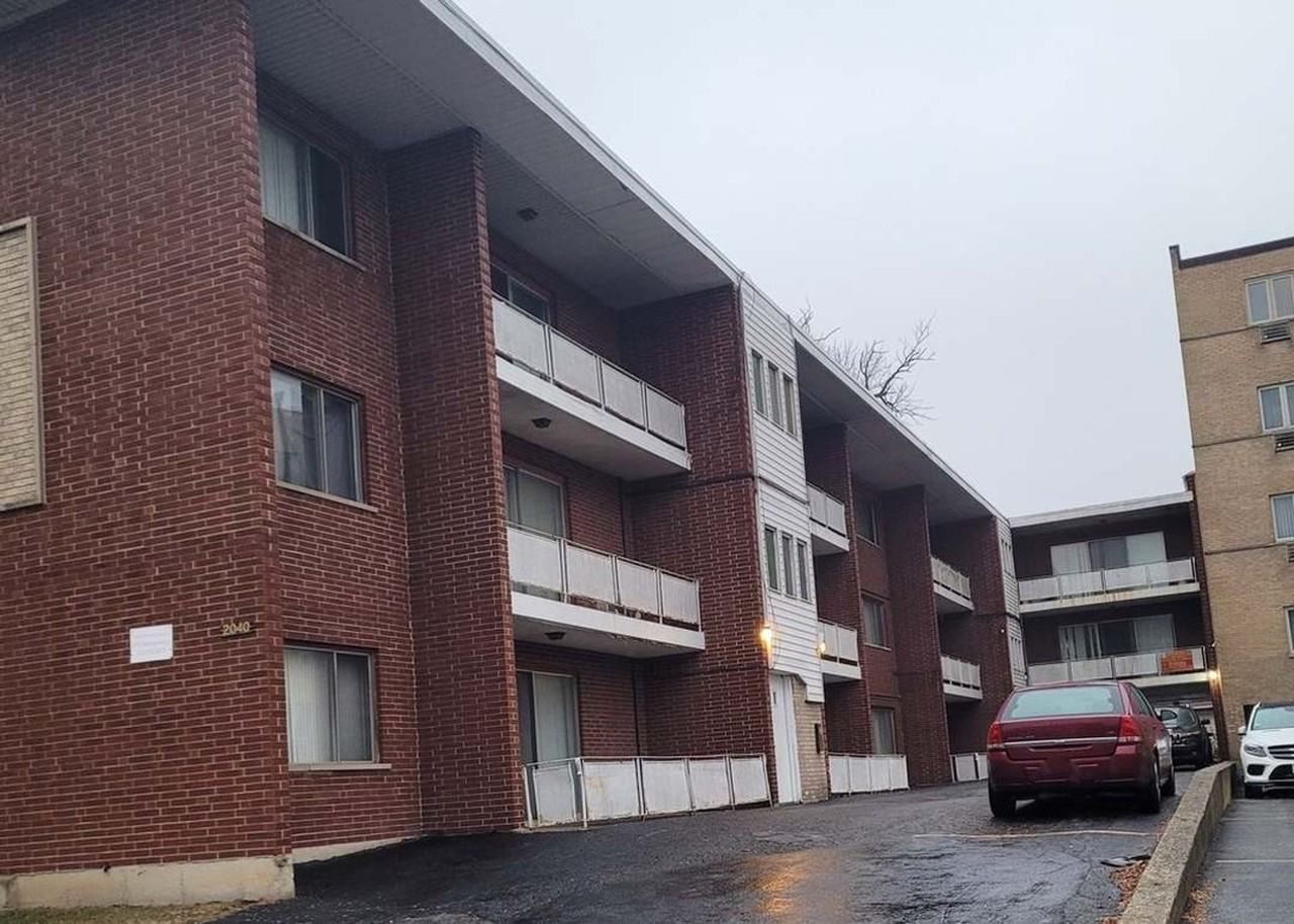 2040 W 111th - Photo 2 of 3