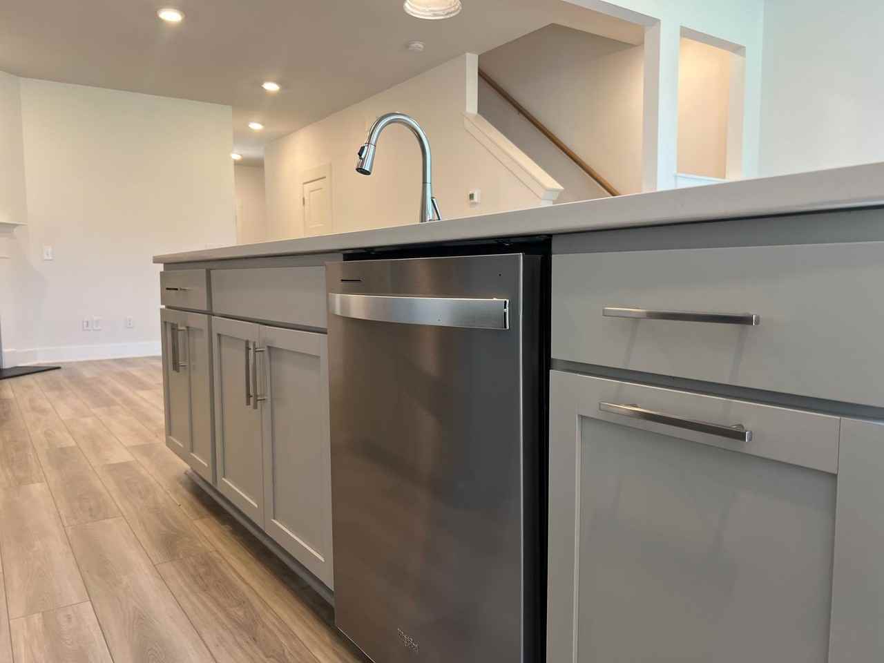 213 Keel Ln - Photo 7 of 15