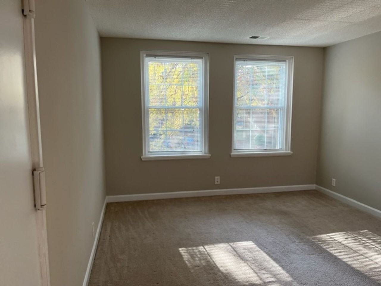2983 S Columbus St - Photo 5 of 24