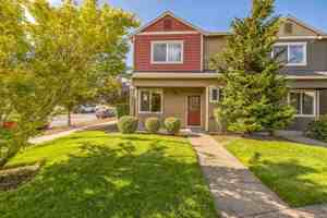 featured image of 2501 Carson Loop