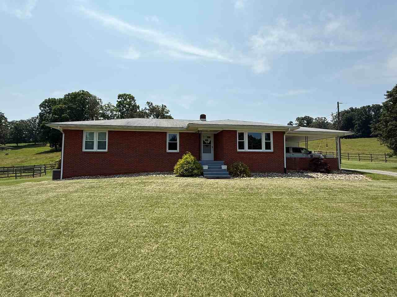 2459 Middlesettlements Rd - Photo 2 of 23