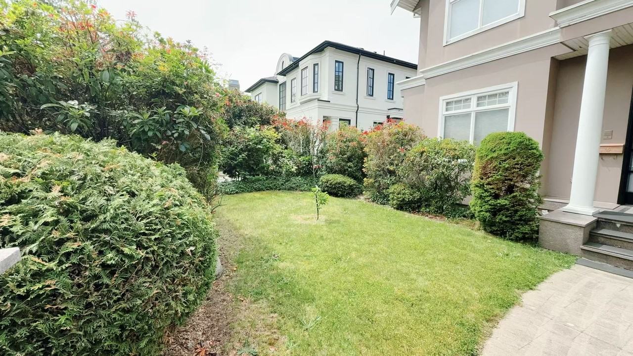 6807 Laburnum Street - Photo 2 of 35