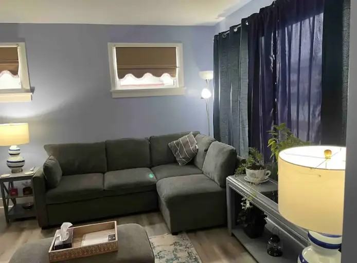 348 Kingsway - Photo 2 of 15