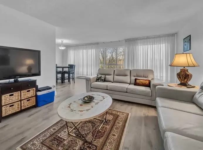 358 Waterloo Ave #205 - Photo 2 of 9