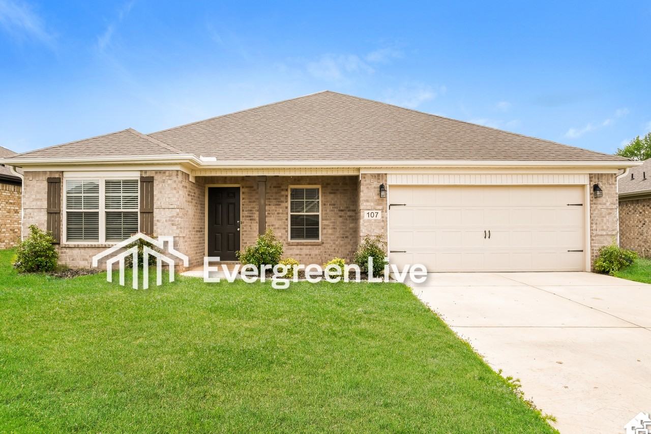 107 Ocean Springs Ave - Photo 2 of 13