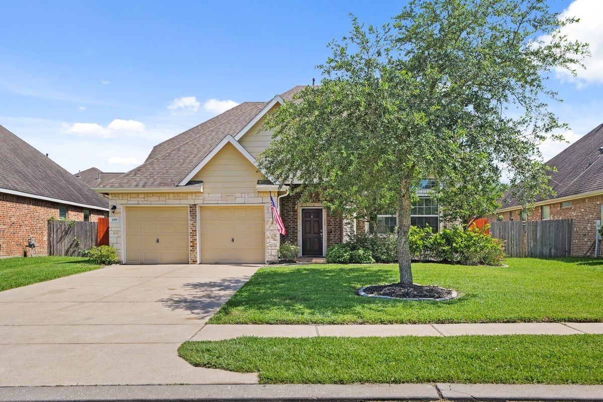 269 Westwood Dr - Photo 3 of 19