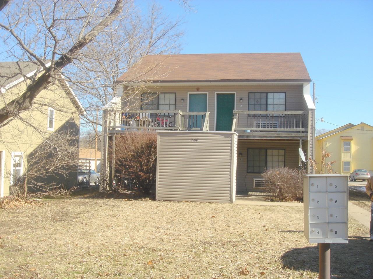 508 Wisconsin St - Photo 2 of 17